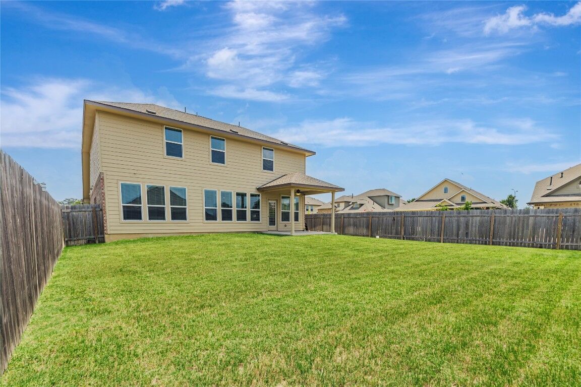 Property Photo: 408 Mante Court #311 TX 78748