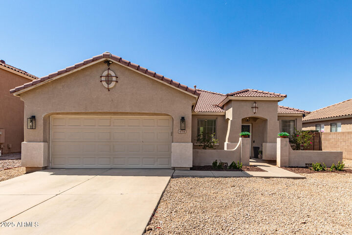 4714 N 95th Drive  Phoenix AZ 85037 photo