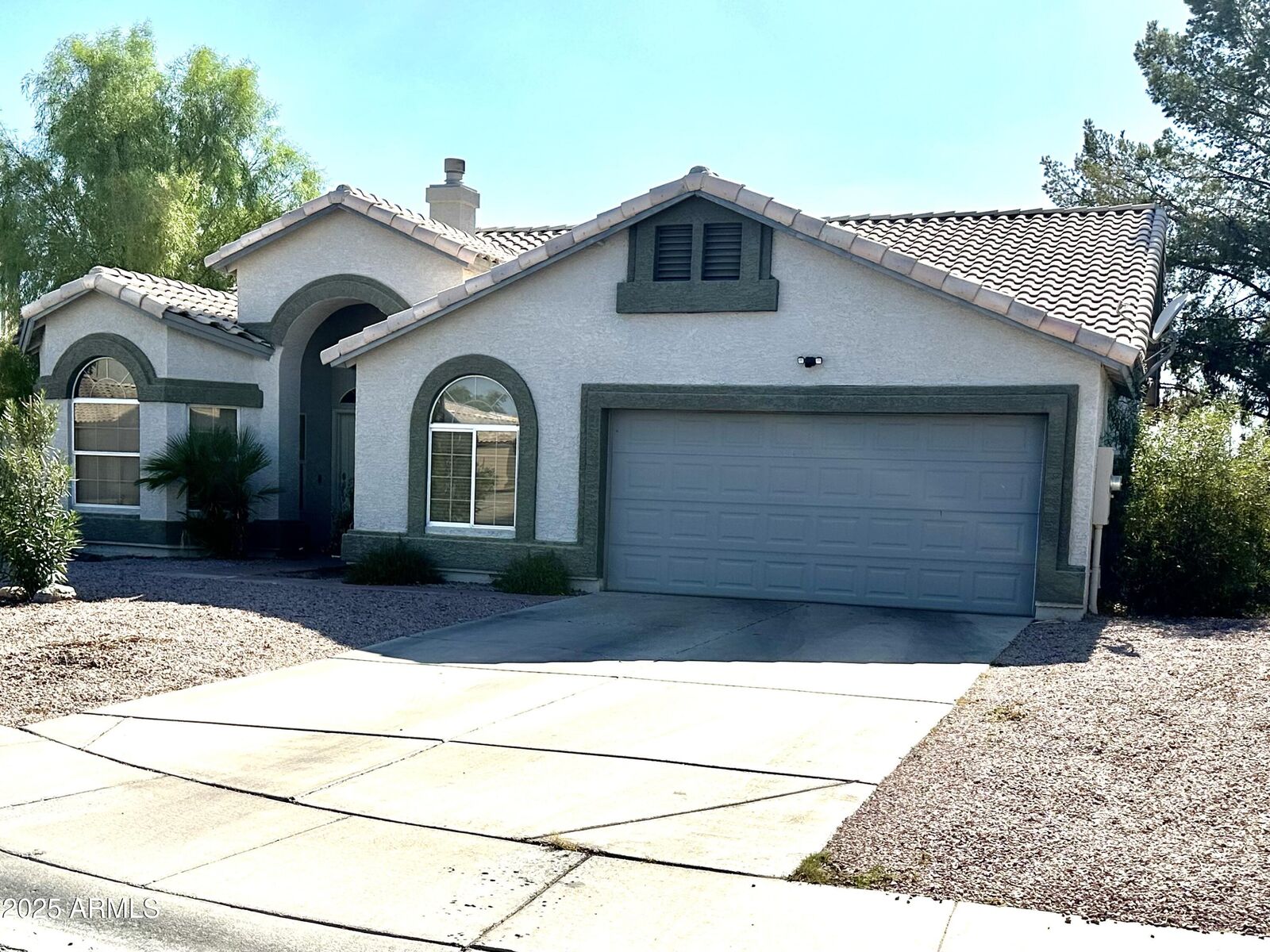 Property Photo:  1755 W Aspen Avenue  AZ 85233 