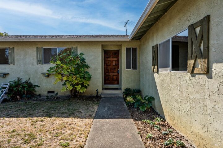 Property Photo: 835 Yaqui Drive CA 95482