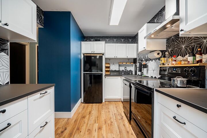 Property Photo:  1561 Vidal Street 301  BC V4B 5A7 