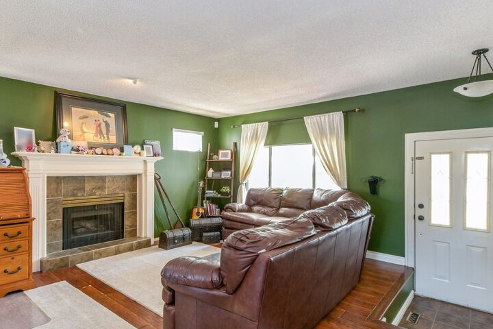 Property Photo: 22925 125A Avenue BC V2X 0N3