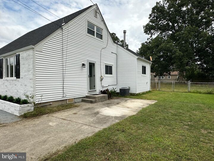 Property Photo:  33 Mac Knight Drive  NJ 08021 