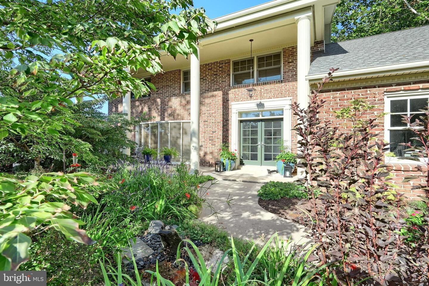 Property Photo: 1305 Detwiler Drive PA 17404