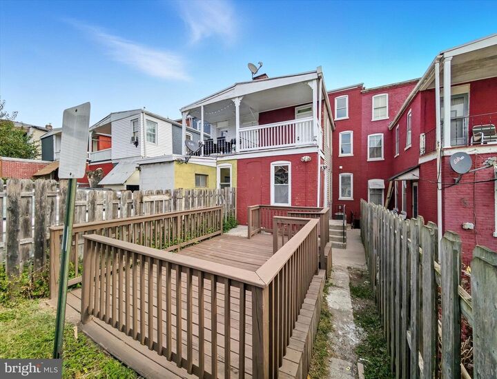 Property Photo:  320 S Ann Street  PA 17602 
