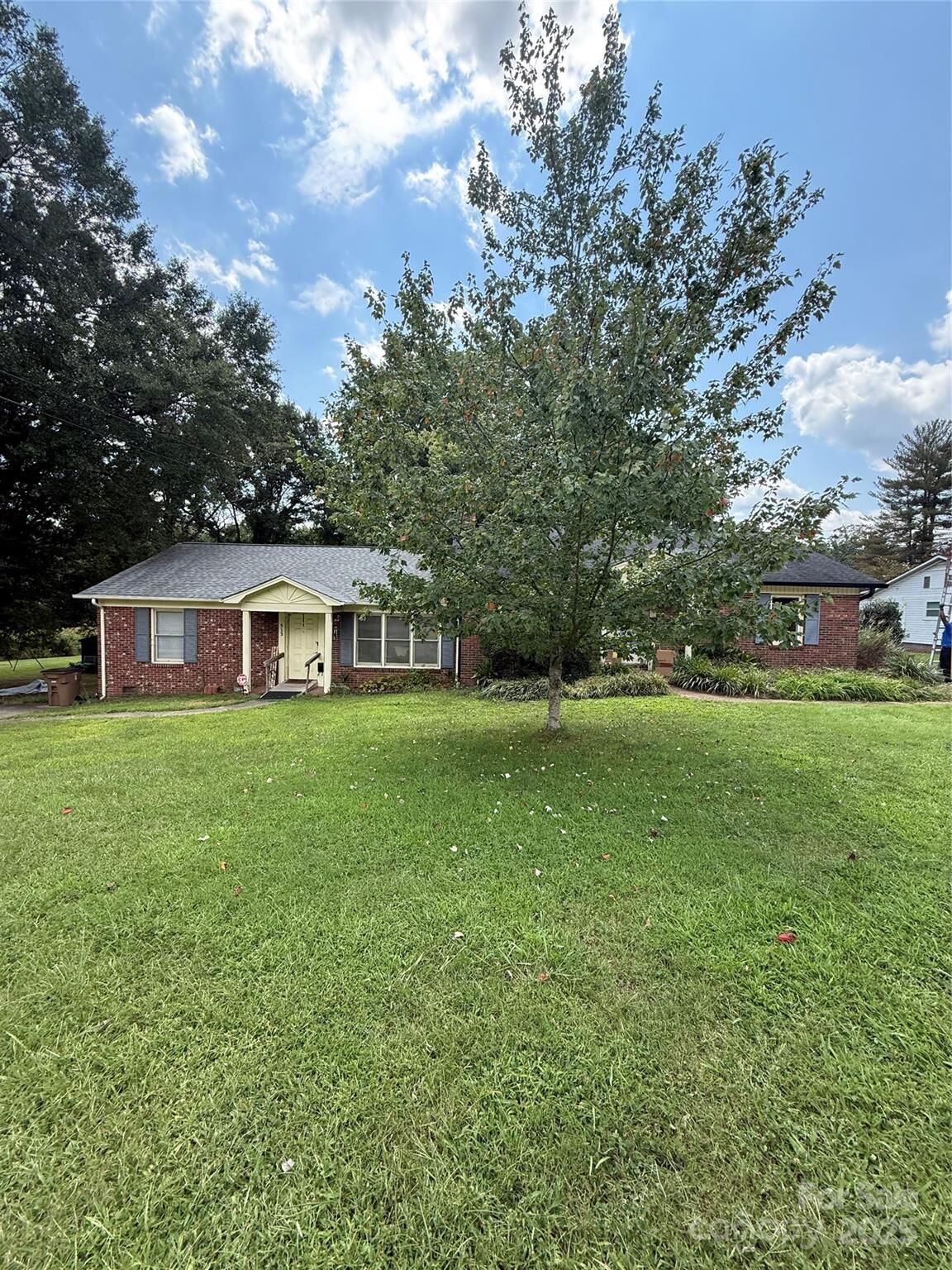 Property Photo:  515 Broad Street  NC 28152 