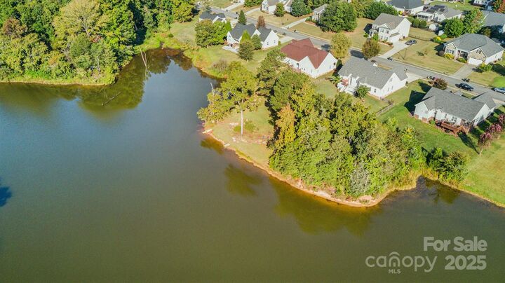Property Photo: 1768 Williamsburg Drive SC 29732