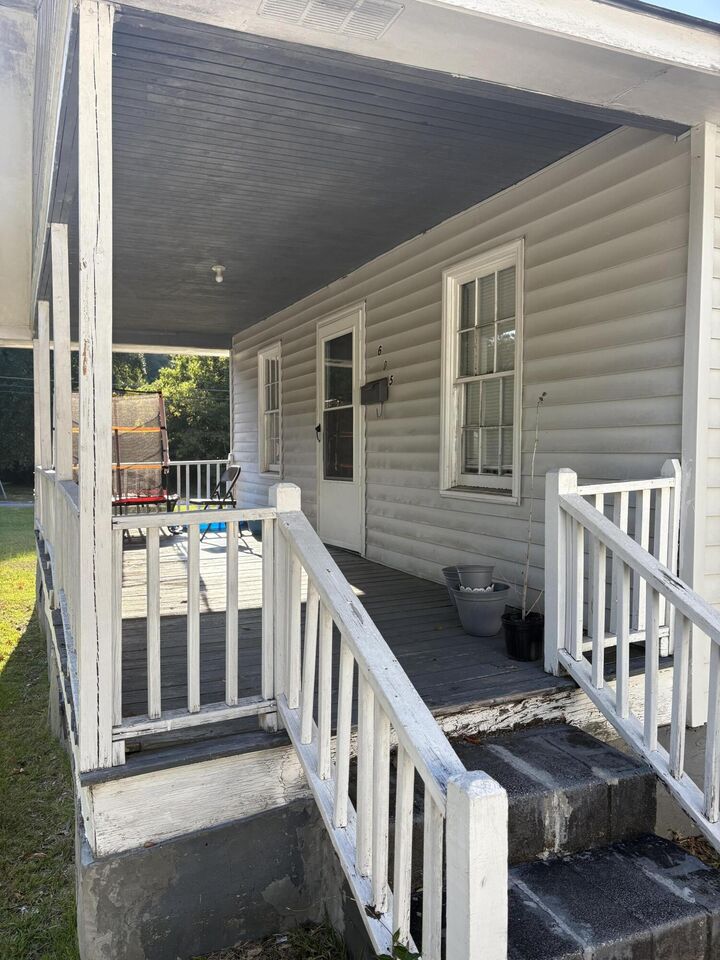 Property Photo:  605 Tomlinson Street  SC 29556 