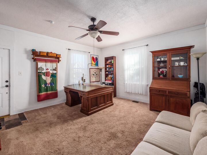 Property Photo: 41 Bernard Avenue OH 43015