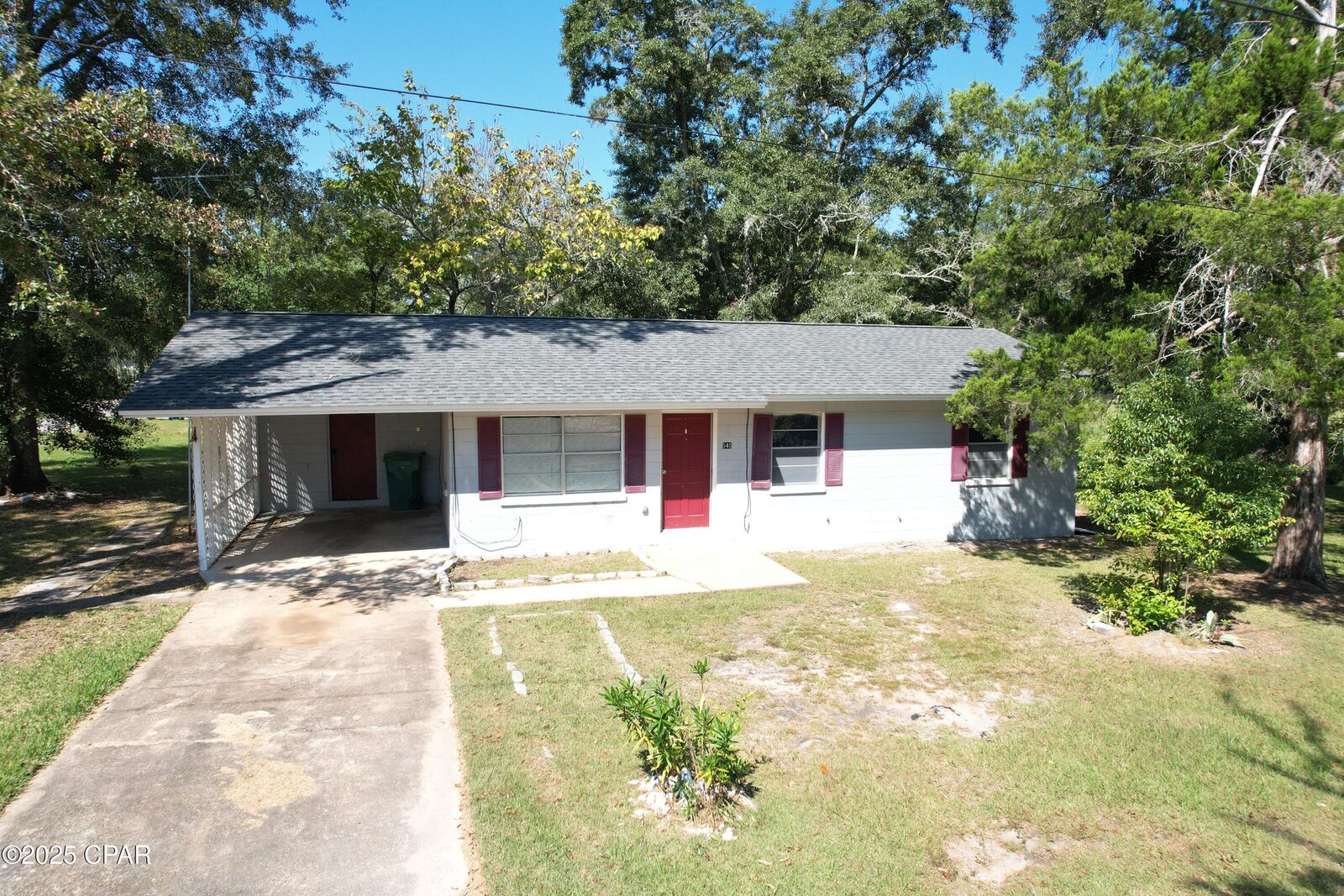 Property Photo: 540 4th Street FL 32428