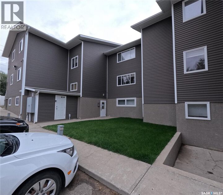 Property Photo:  101 221 Main Street S  SK S6H 4R6 