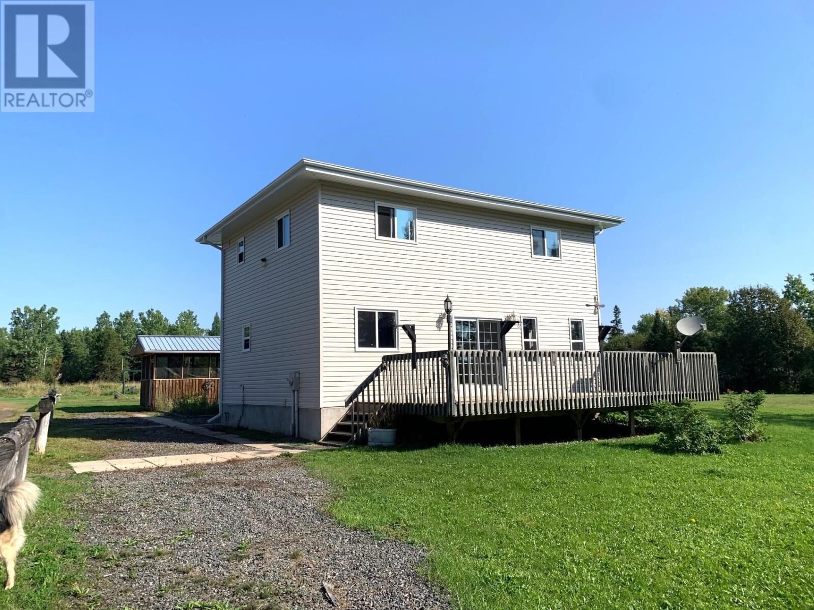 Property Photo:  501 Hwy 597  ON P7L 0E9 