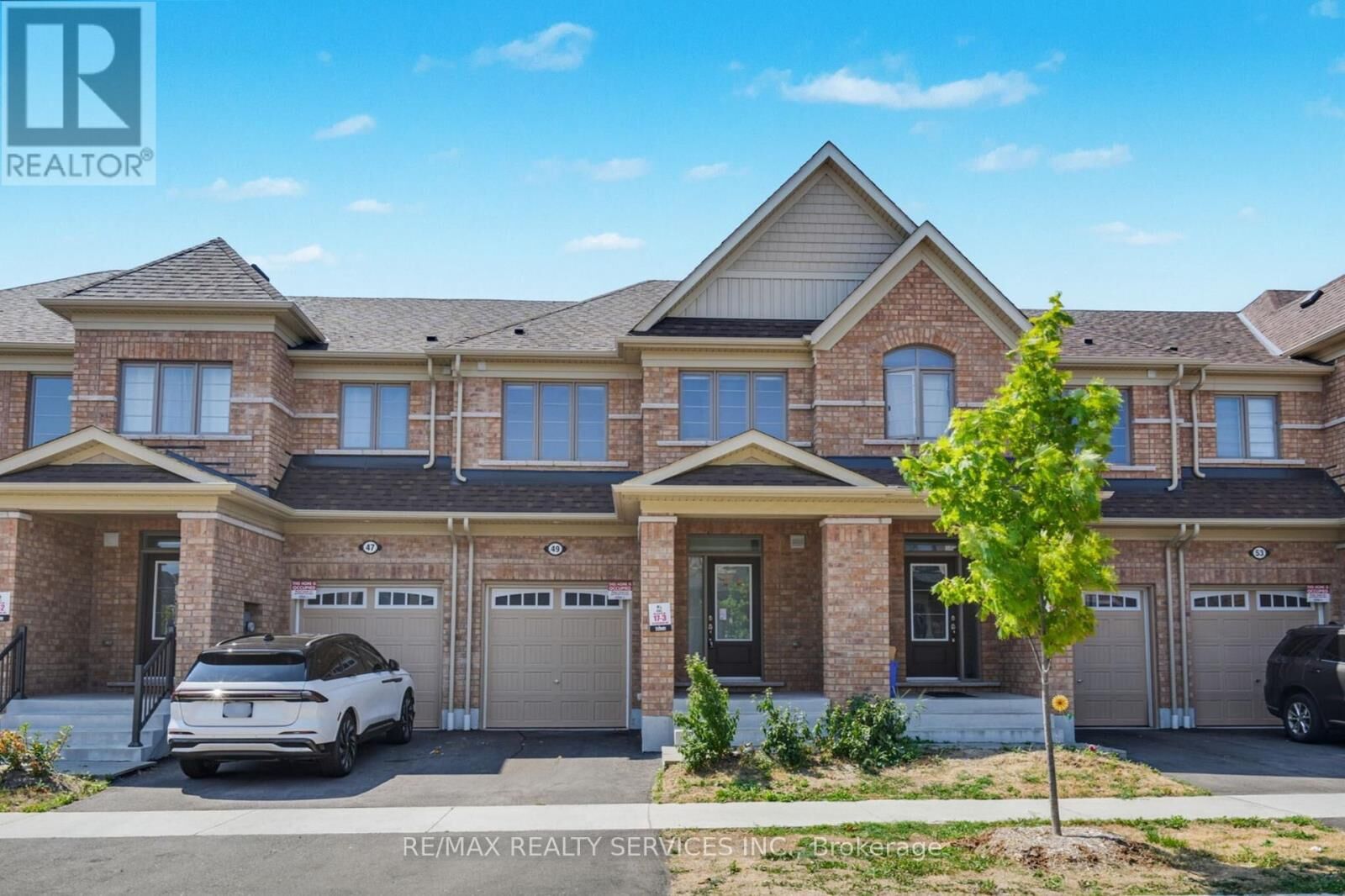 Property Photo:  49 Bayardo Drive  ON L1L 0V2 