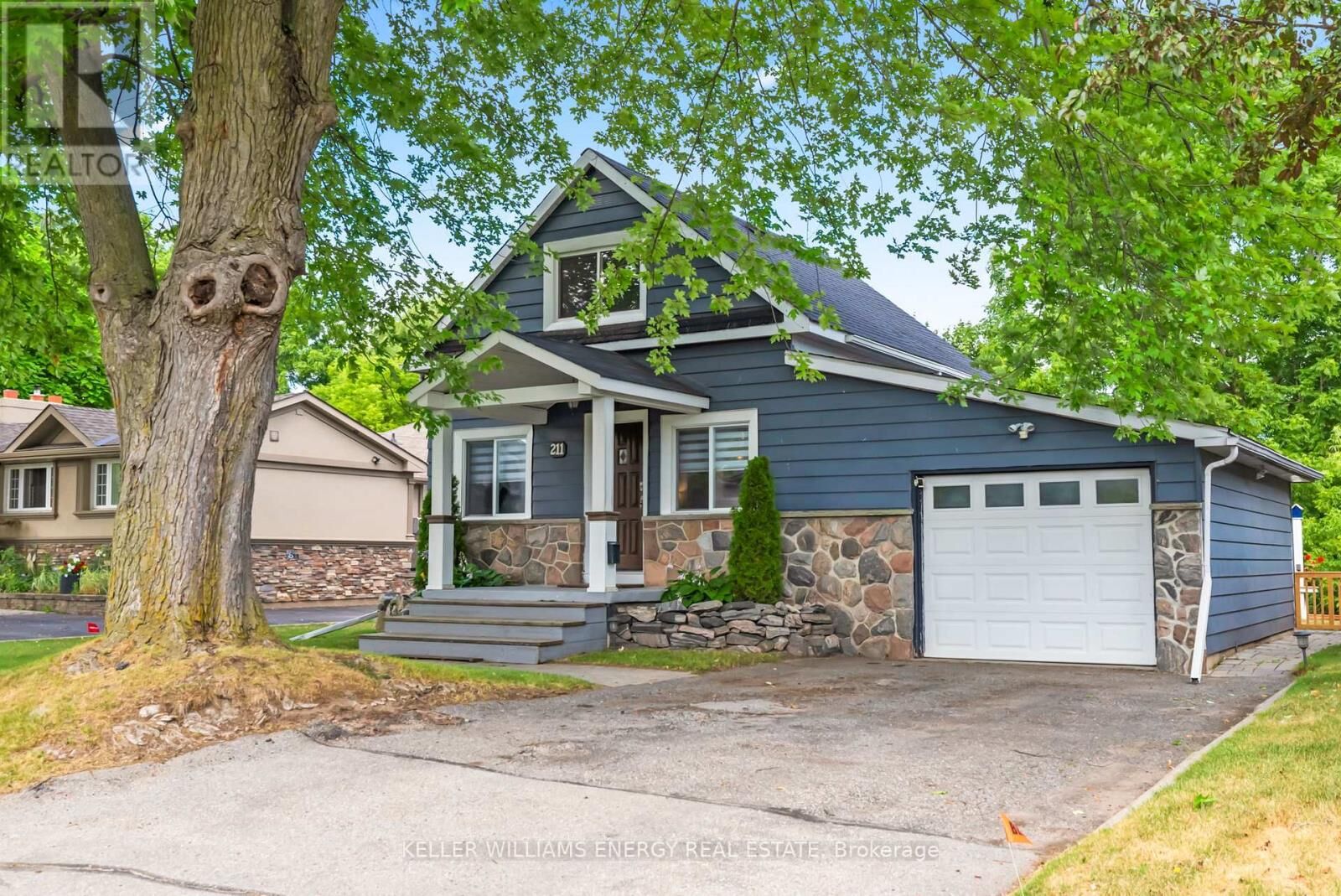 Property Photo: 211 Severn Street ON L1J 6R6