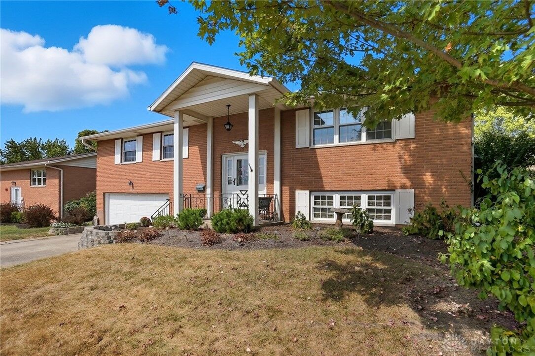 Property Photo:  1629 Sue Avenue  OH 45342 