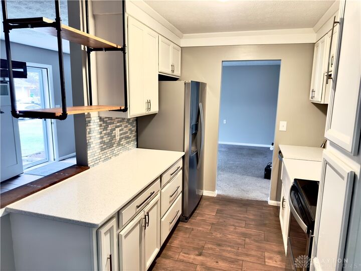 Property Photo:  6671 Ravenna Avenue  OH 45323