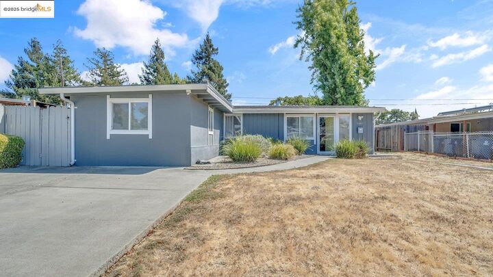 Property Photo:  1443 Minnesota St  CA 94533 
