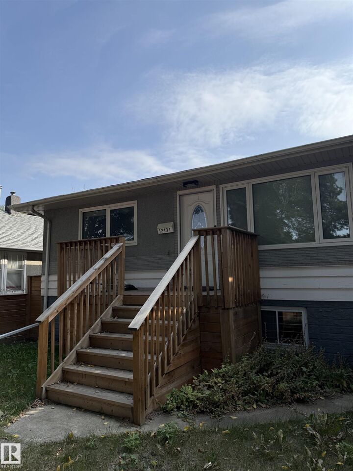 12131 65 Street NW  Edmonton AB T5W 4L6 photo