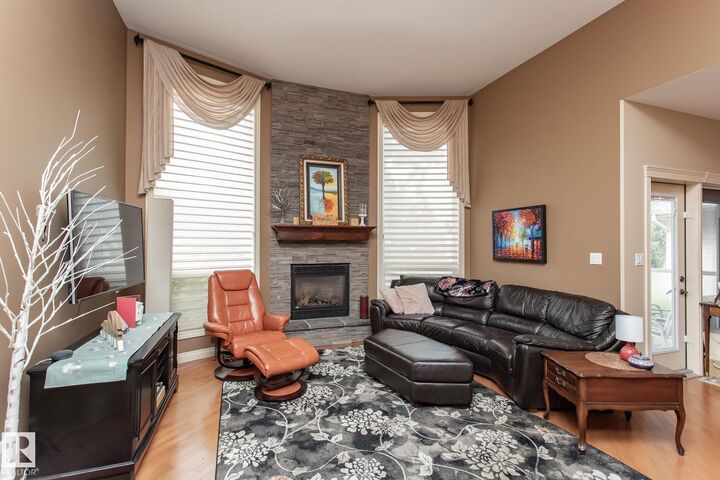 Property Photo:  173 Austin Drive  AB T4R 3J3 