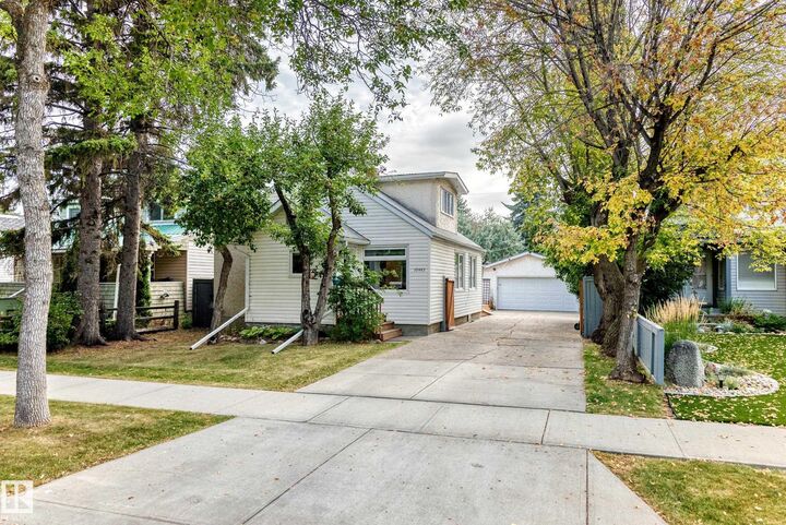 Property Photo:  10445 147 Street NW  AB T5N 3C4 