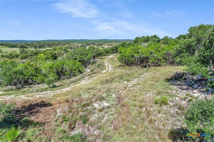 Property Photo:  2038 Paradise Parkway  TX 78133 