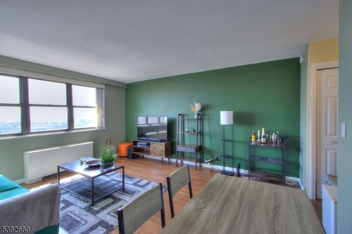 Property Photo:  1225 Kennedy Blvd 14I  NJ 07002 