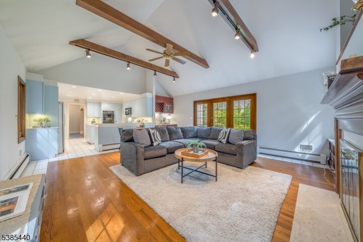 Property Photo:  62 Beekman Rd  NJ 07901 