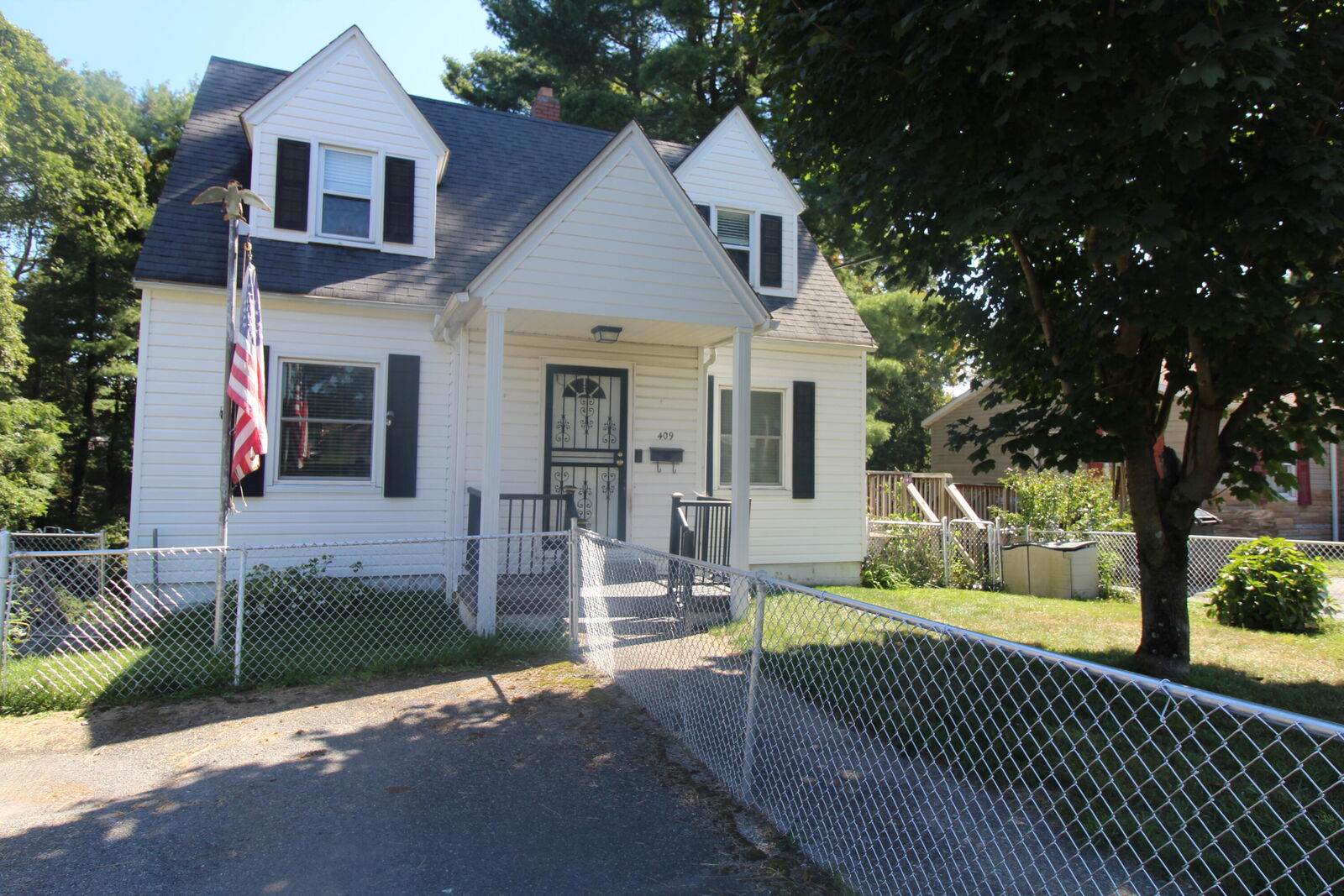 Property Photo:  409 Orchard Ave  WV 25801 