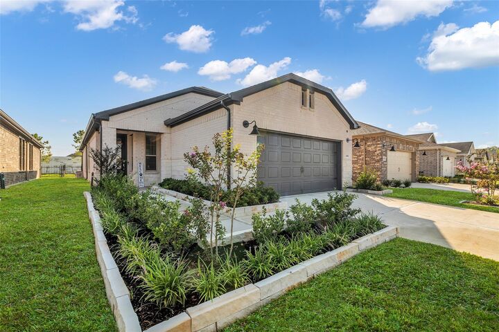 Property Photo: 8023 Prospect Drive TX 77441