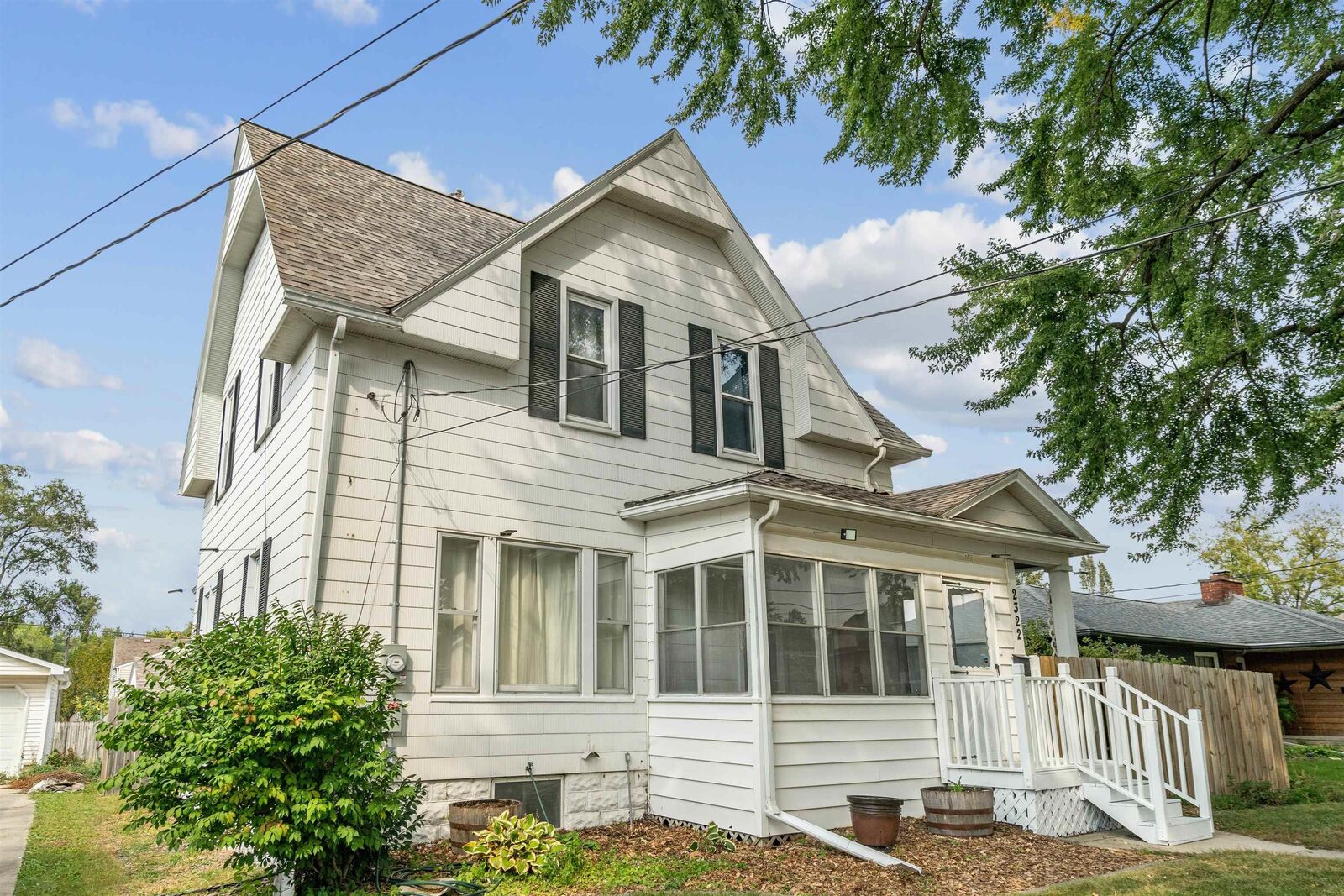Property Photo:  2322 W 3rd Street  IA 50701 