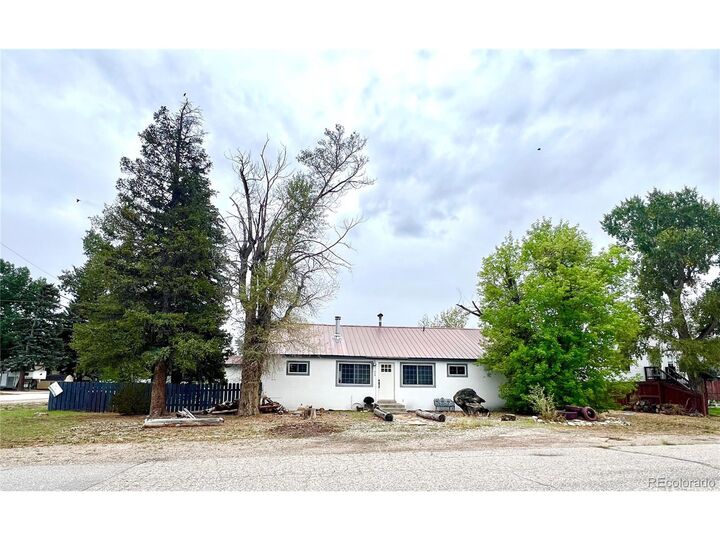404 S 5th St  Kremmling CO 80459 photo