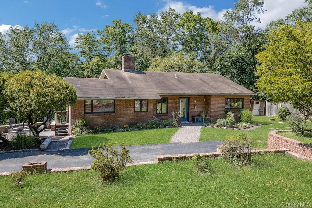 Property Photo:  2 Buttermilk Falls  NY 10960 