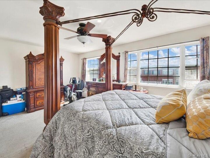 Property Photo: 114 Beacon Lane NY 10473