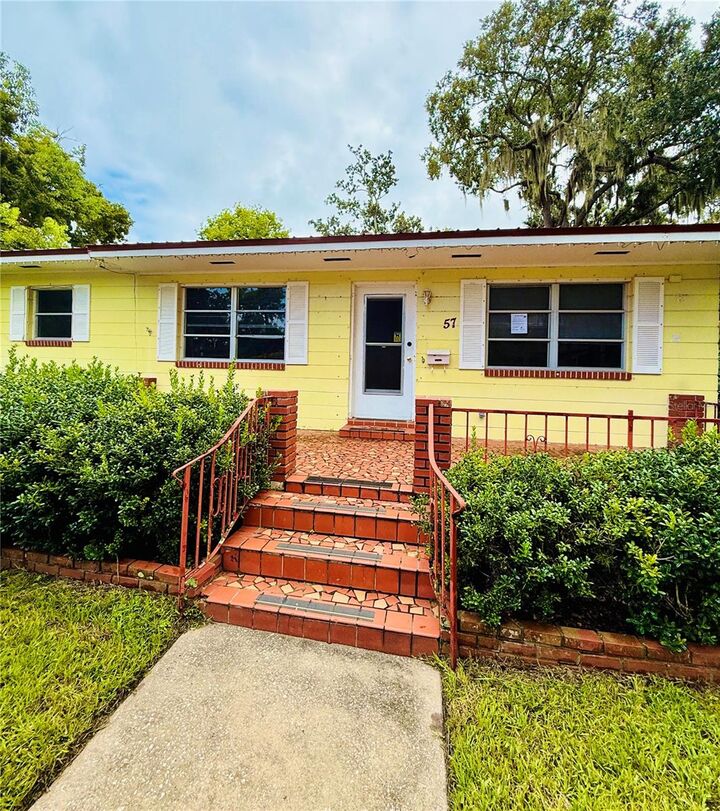 Property Photo: 57 Fullerwood Drive FL 32084