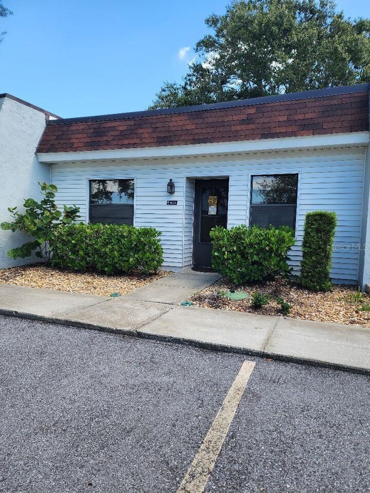 Property Photo: 9033 Mission Oaks Boulevard FL 33776