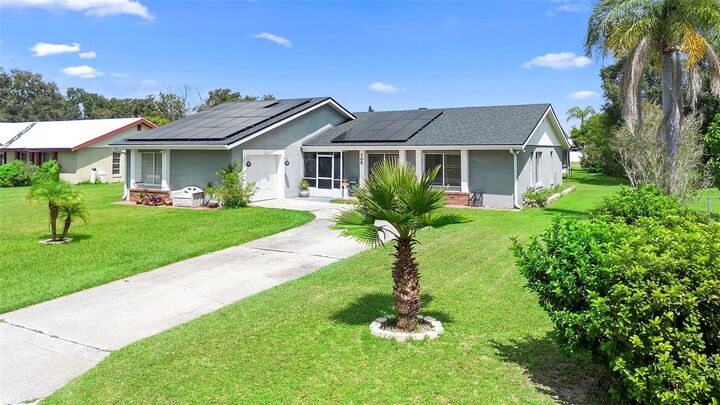 705 Caddy Lane  Kissimmee FL 34759 photo