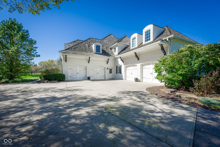Property Photo:  9520 E 300 S  IN 46077 