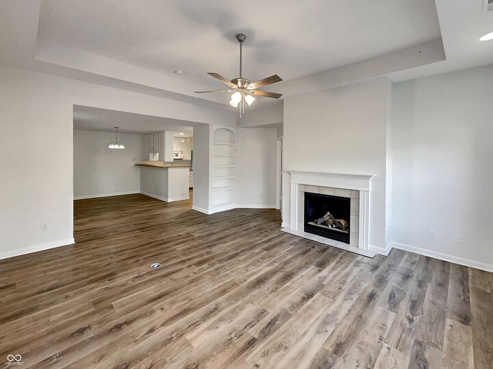 Property Photo: 1616 Briarstone Way IN 46227