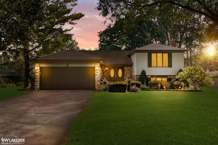 53266 Garland Drive  Utica MI 48316 photo