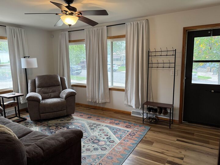Property Photo: 1437 SW 7th St. ND 58701