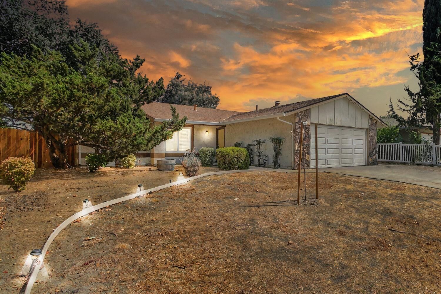 Property Photo: 4101 Tallyho Drive CA 95826