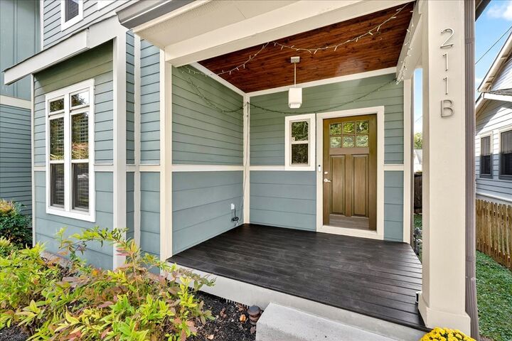 Property Photo:  211B Scott Ave  TN 37206 