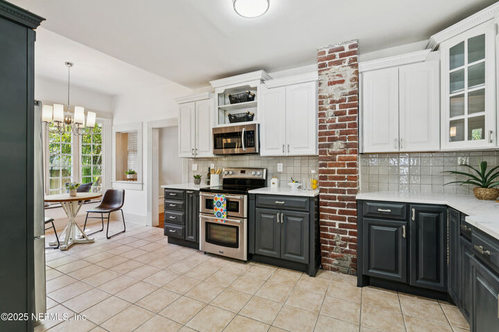 Property Photo: 2137 Herschel Street FL 32204