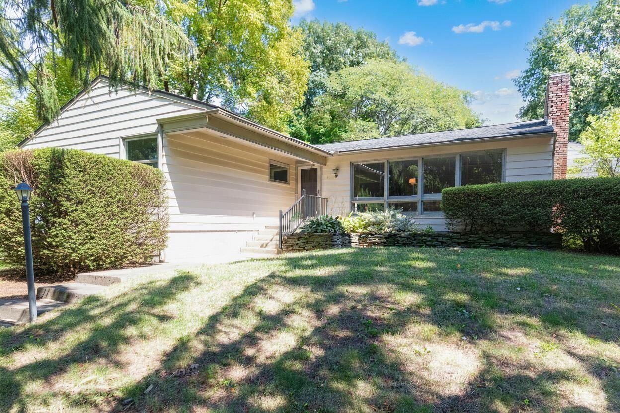 Property Photo: 2 Crescent Road VT 05401-4116