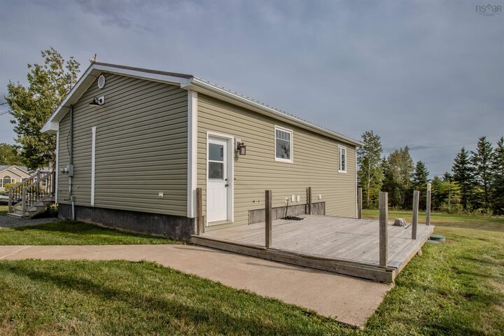Property Photo:  59 Lornada Drive  NS B6L 6L4 