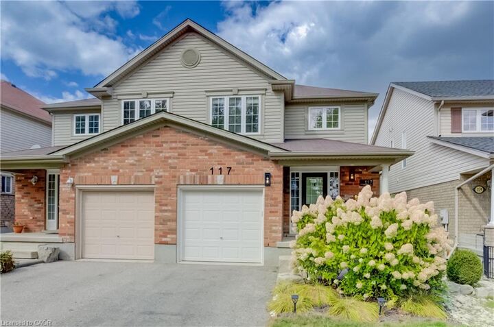 Property Photo:  117 Sims Estate Drive  ON N2A 0A9 