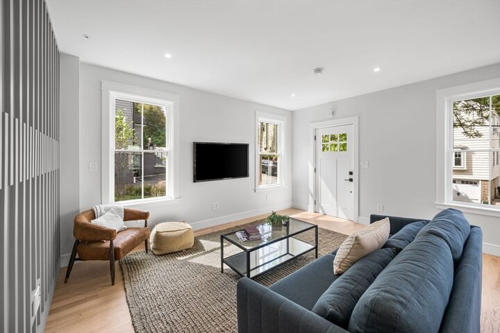 Property Photo:  14 Burton St 14  MA 02476 