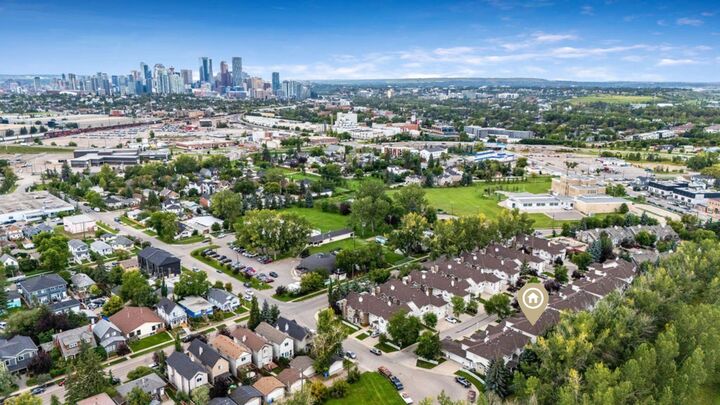 Property Photo:  2318 17 Street SE 59  AB T2G 5R5 