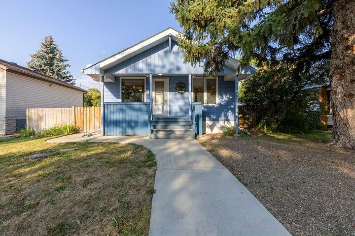 730 12A Street N  Lethbridge AB T1H 2K3 photo