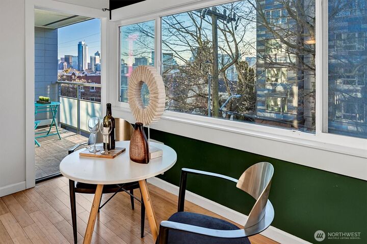 705 E Republican Street 302  Seattle WA 98102 photo